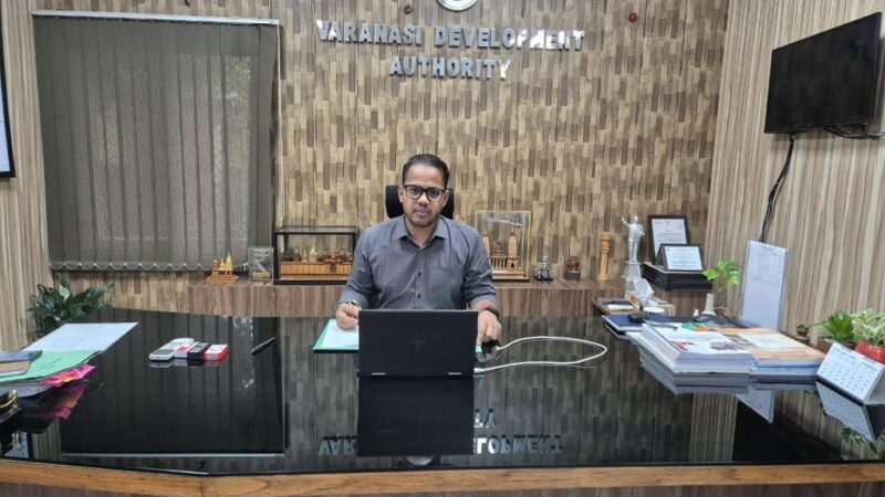 वाराणसी : बिना मानचित्र स्वीकृति के चल रहे हॉस्पिटलों पर अब गिरेगी गाज,