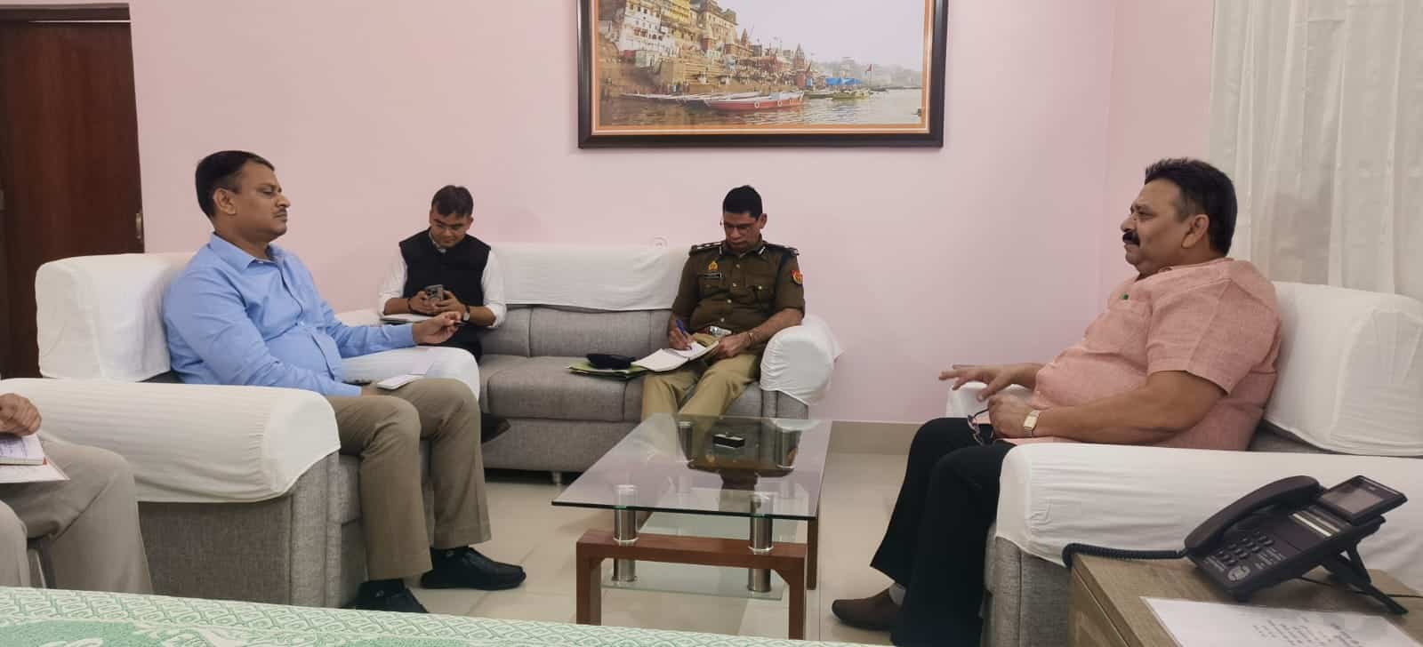 देव दीपावली पर गंगा घाटों से 15 मीटर तक छोटी नावें आरक्षित