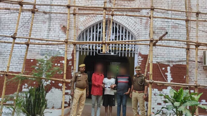 हरिश्चन्द्र पार्क में जुआ खेल रहे तीन गिरफ्तार