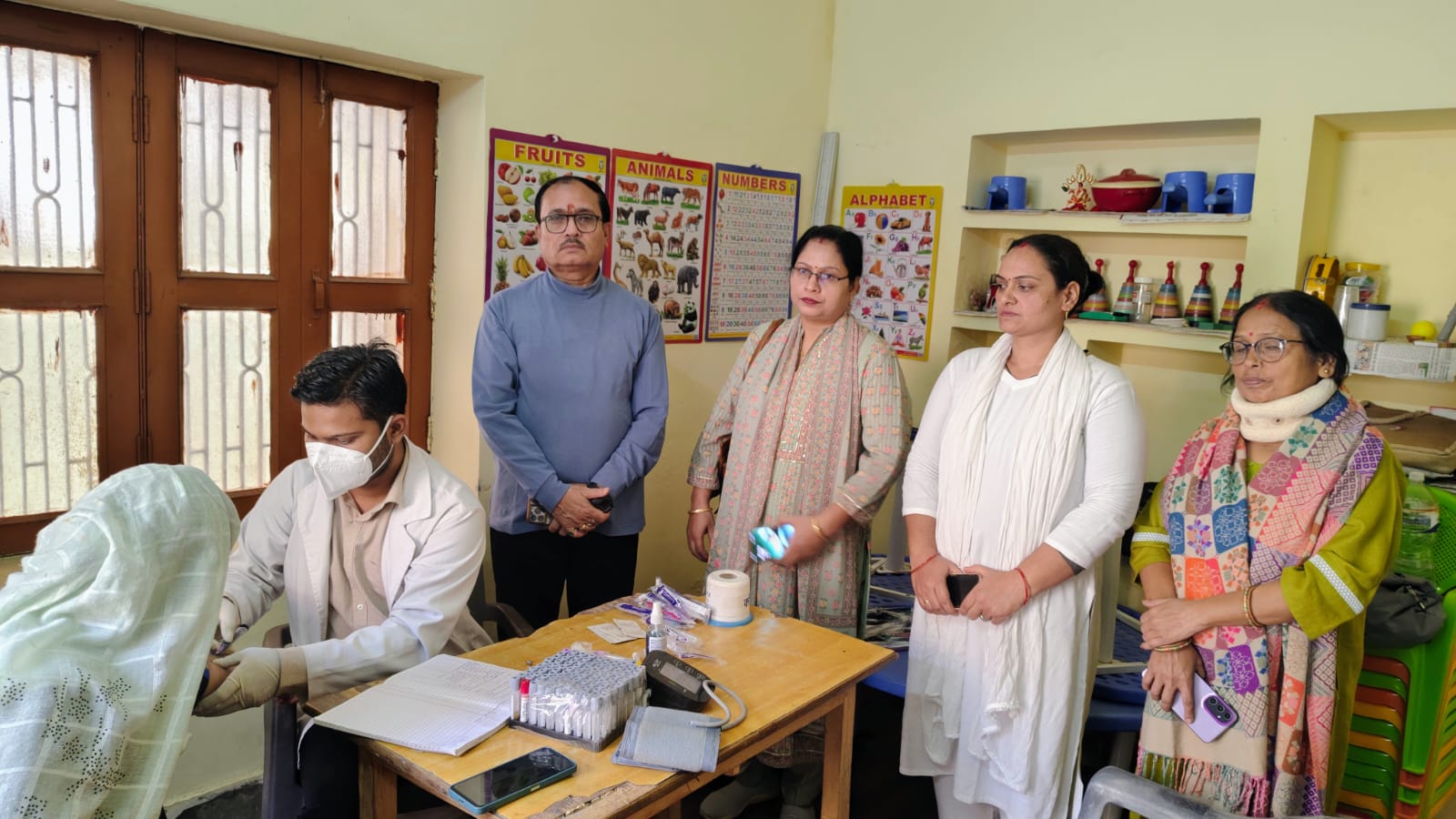 ब्लड सैंपलिंग शिविर का शुभारंभ