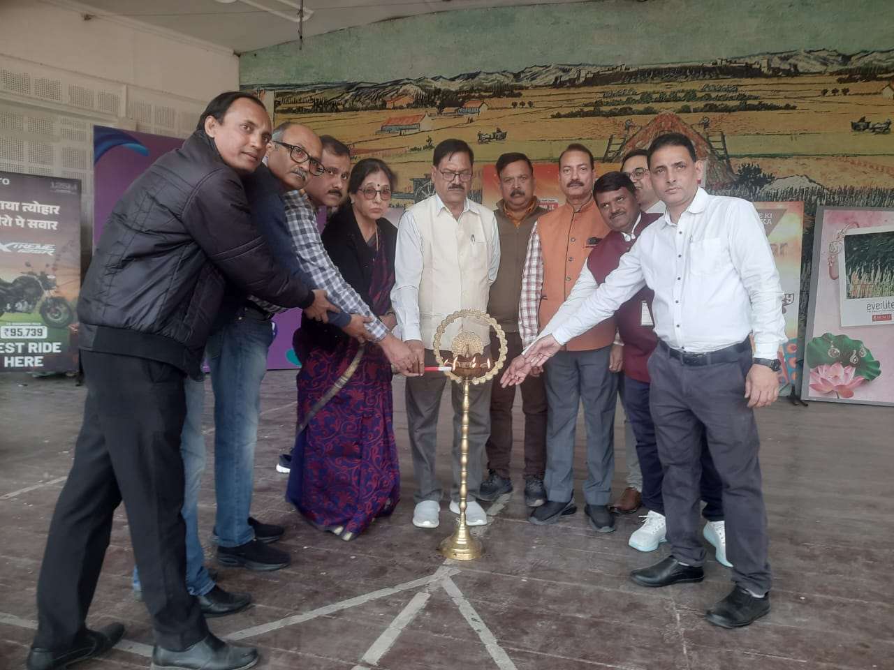 अनुभवी बनीं मिस फ्रेशर, मिस्टर फ्रेशर बने आयुष