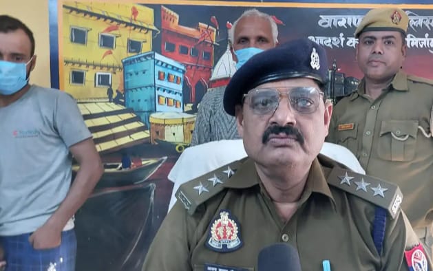 घर में दिनदहाड़े चोरी करने वाले शातिर गिरफ्तार