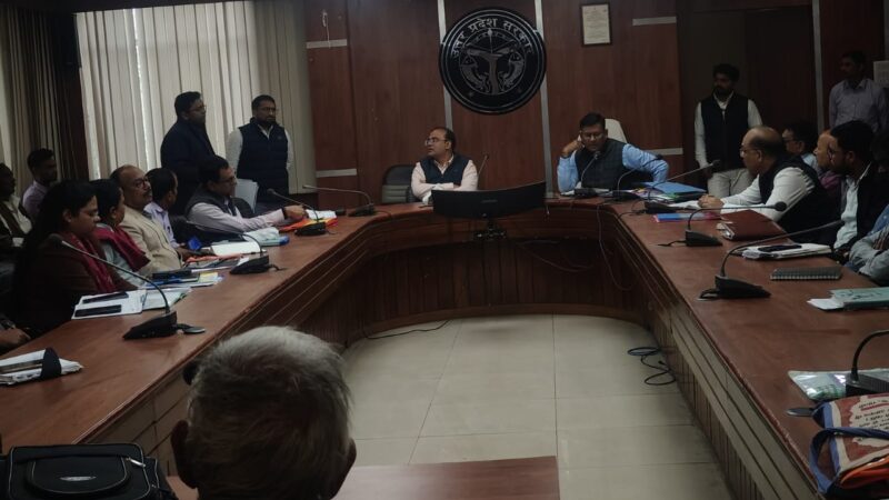 वाराणसीः किसान दिवस पर योजनाओं की दी जानकारी