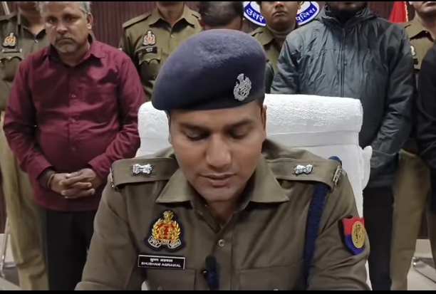 मोबाइल टावरों से बैटरी और कीमती सामान चोरी करने वाले संगठित गिरोह के चार सदस्य गिरफ्तार