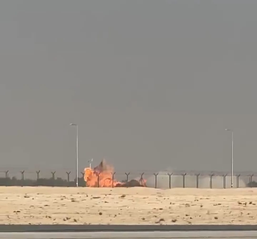 दुबई एयर शो में तेजस फाइटर जेट क्रैश