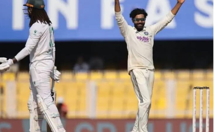 गुवाहाटी टेस्ट: भारत पर क्लीन स्वीप का खतरा, हार टालने के लिए बुधवार को पूरा दिन निकालना चुनौती