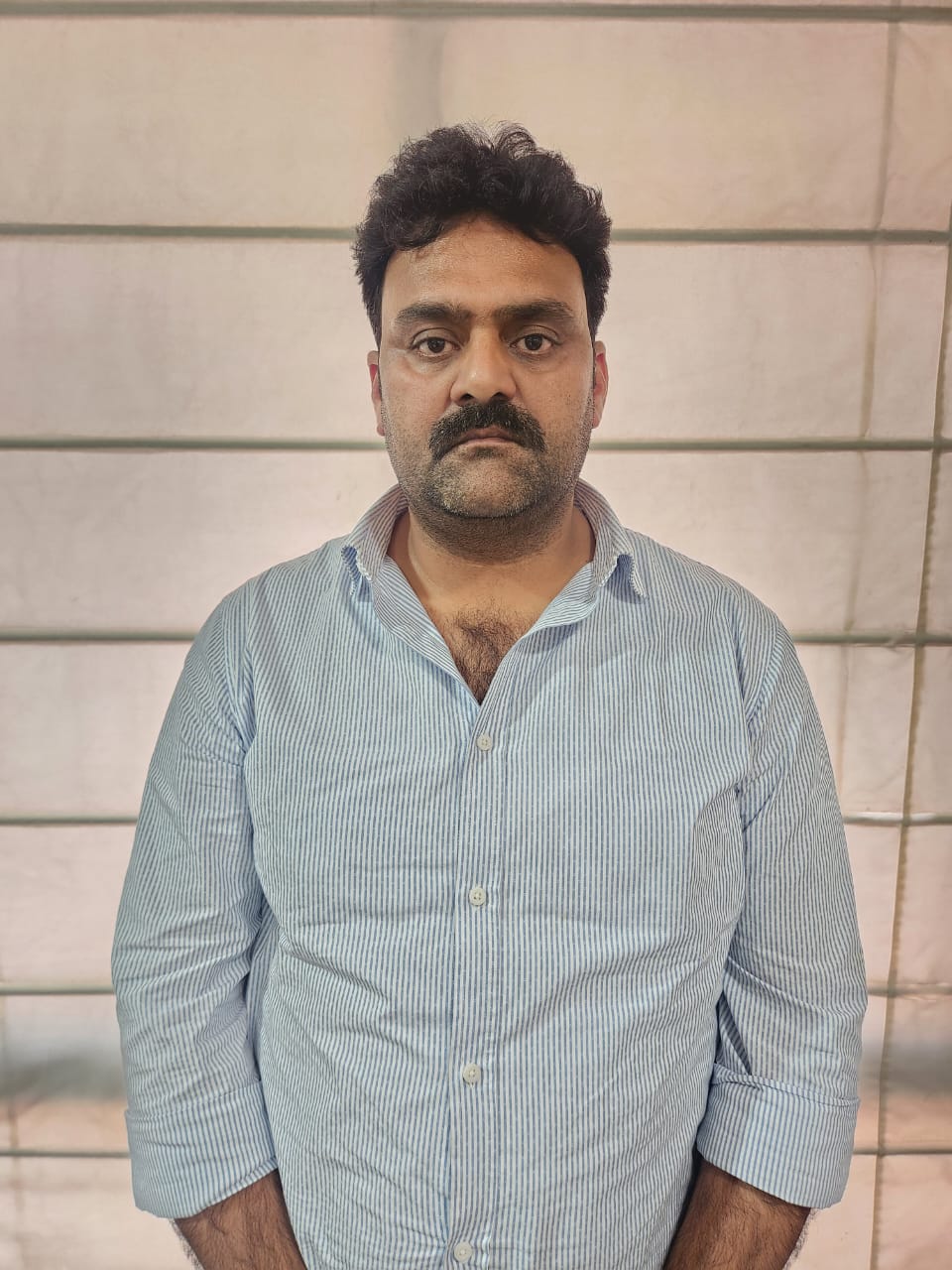 एसटीएफ : फ़ेंसीडिल कफ सिरप की तस्करी करने वाले गिरोह का सरगना गिरफ्तार