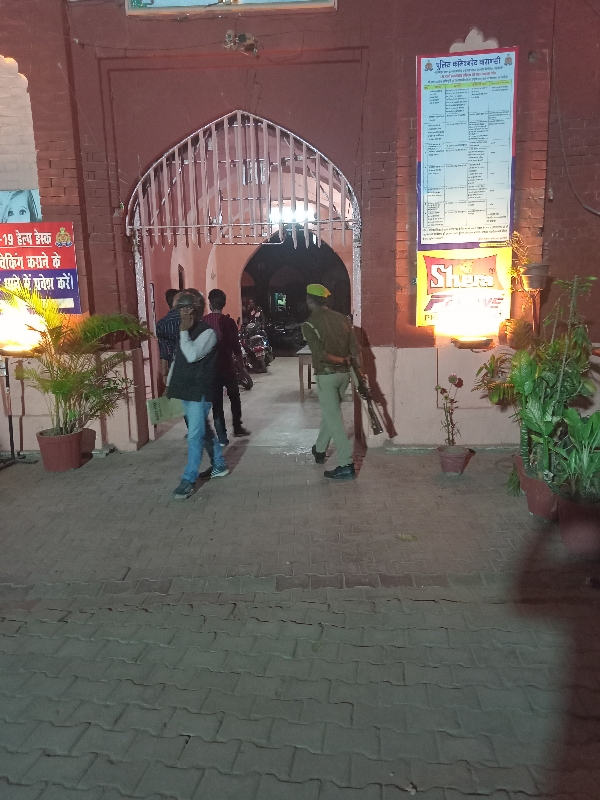 सर्राफा कारोबारी के 39 लाख के सोने के गहने लेकर कर्मचारी फरार, चौक थाने में FIR दर्ज