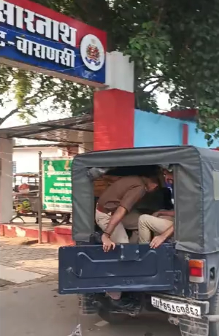 सारनाथ : महिला से चेन स्नेचिंग का खुलासा