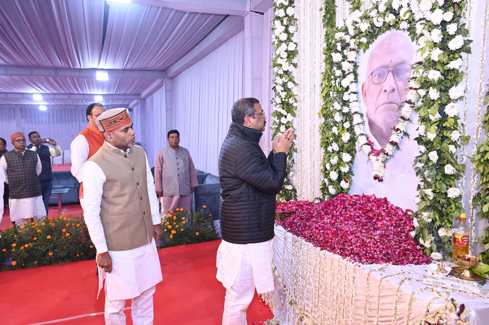 केन्द्रीय शिक्षामंत्री धर्मेन्द्र प्रधान ने जताया शोक