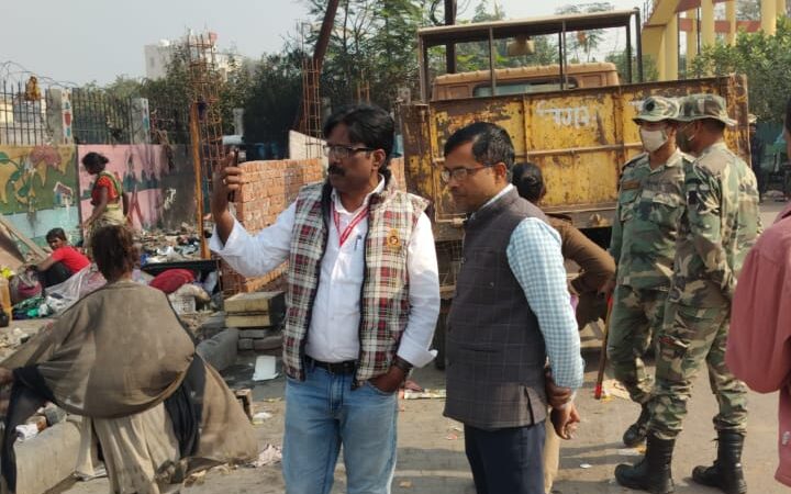 नदेसर तालाब के पास 15 से अधिक अवैध दुकानें-मकान ध्वस्त