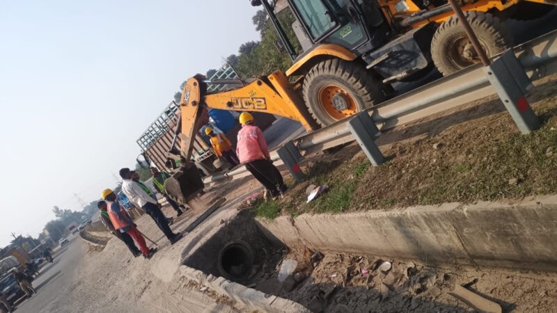 हाइवे पर लगातार हो रहे हादसों को रोकने के लिए अवैध कट बंद