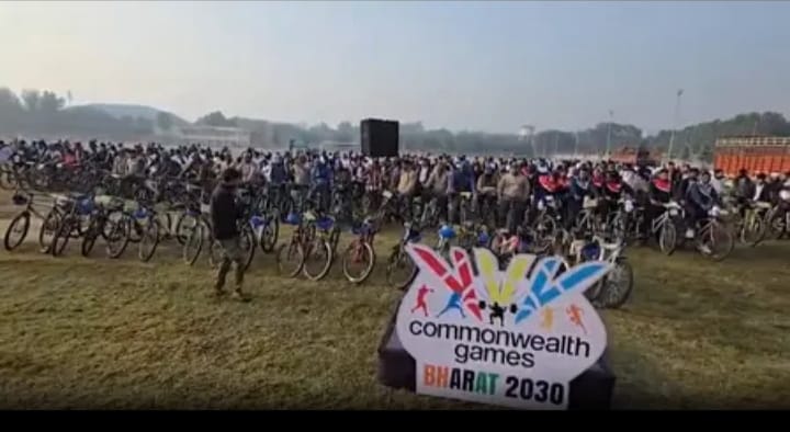 वाराणसी में निकली ‘संडे ऑन साइकिल’ रैली’ 