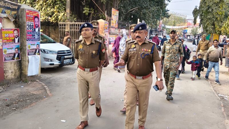 न्यायालय परिसर में सुरक्षा व्यवस्था का औचक निरीक्षण एसपी ने सुरक्षा तैनाती, लॉकअप व्यवस्था व सतर्कता का लिया जायजा