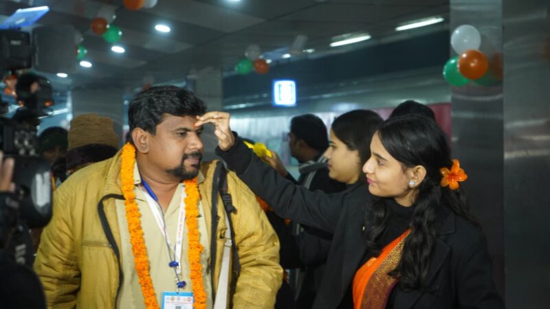 तमिलनाडु से पहुँचा सातवाँ आध्यात्मिक दल