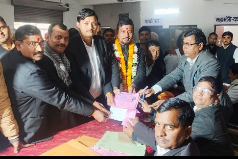 राजातालाब : तहसील बार में नामांकन प्रक्रिया शुरू