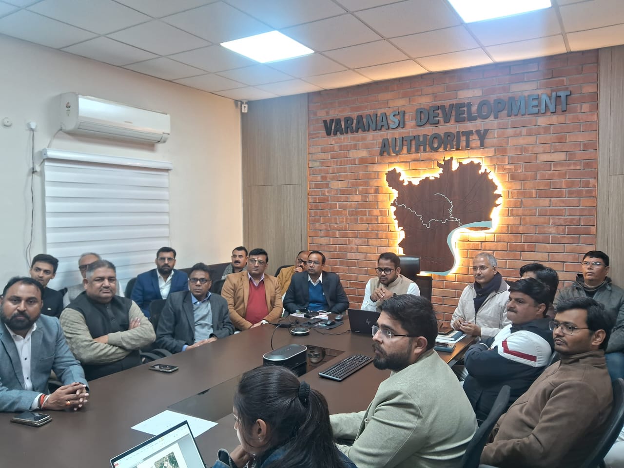 वाराणसी में नियोजित टाउनशिप योजना का शुभारंभ