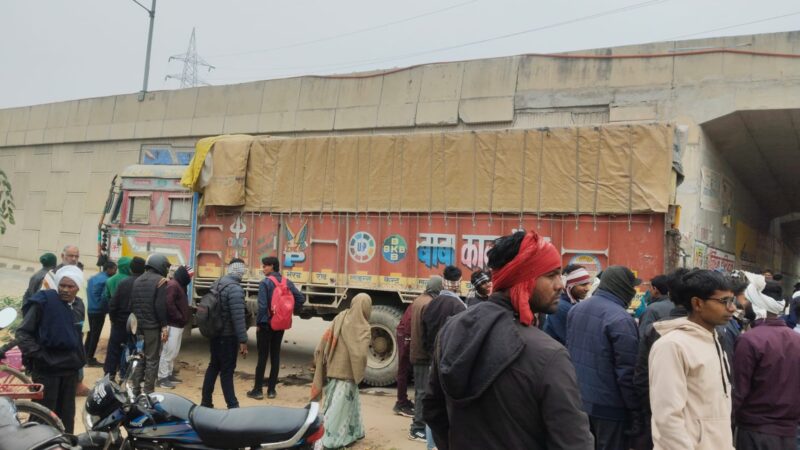 चौबेपुर में बाइक-ट्रक भिड़ंत, युवक गंभीर रूप से घायल