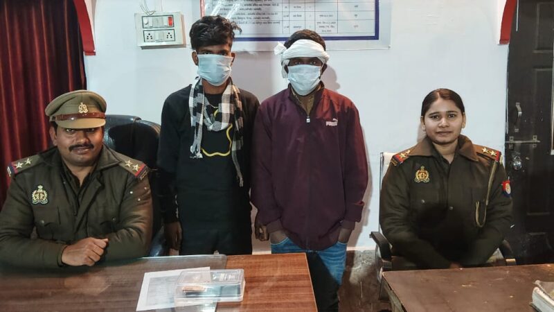 ऑनलाइन जुआ खेलते दो  गिरफ्तार 