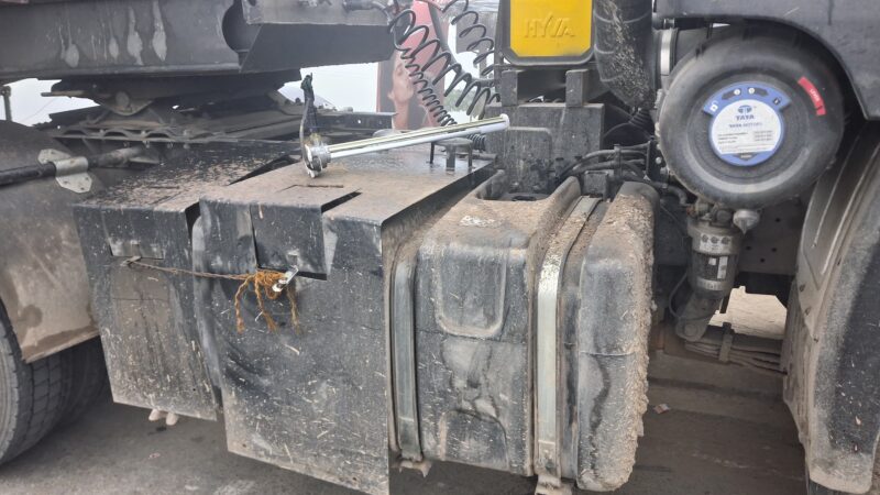 वाजिदपुर में हाईवे पर खड़े ट्रक से 35 हजार का डीजल चोरी 