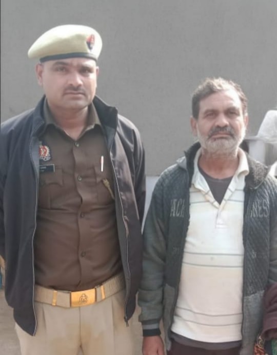 37 साल पुराने मुकदमे में फरार अभियुक्त गिरफ्तार