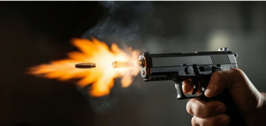 प्रयागराज में अधिवक्ता विजयकांत पांडेय को मारी गोली, SRN अस्पताल में भर्ती