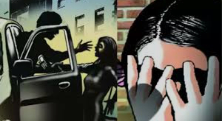 हरियाणा : लिफ्ट के बहाने युवती के साथ चलती वैन में गैंगरेप