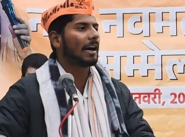 वाराणसी: भाजपा पार्षद के बेटे ने दरोगा को मारा थप्पड़