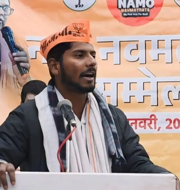 वाराणसी: भाजपा पार्षद के बेटे ने दरोगा को मारा थप्पड़