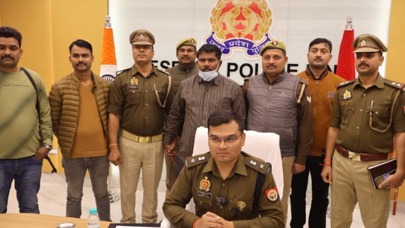 सोनभद्र पुलिस को बड़ी सफलता, 10 लाख की टप्पेबाजी के तीन शातिर अभियुक्त मुठभेड़ में गिरफ्तार, दो घायल