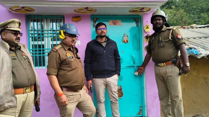 सोनभद्र पुलिस की बड़ी कार्रवाई, नशीले पदार्थों की तस्करी से कमाई गई 37.68 लाख की संपत्ति जब्त