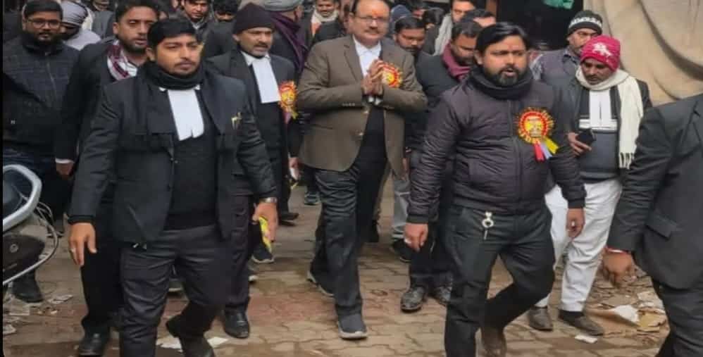 सेंट्रल बार : चुनाव में प्रेम प्रकाश गौतम अध्यक्ष, आशीष सिंह महामंत्री निर्वाचित