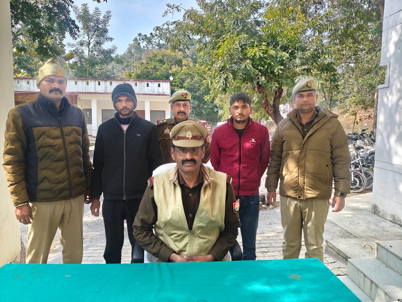 गोवंश तस्करी पर दुद्धी पुलिस का शिकंजा, दो तस्कर गिरफ्तार