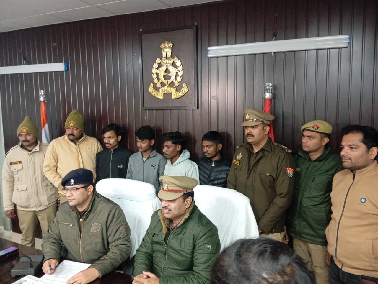 चार अंतरजनपदीय शातिर चोर गिरफ्तार