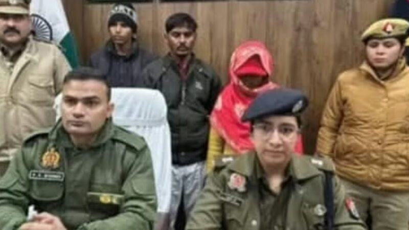 संभल : पत्नी ने प्रेमी और भाई के साथ मिलकर शराबी पति की ली जान, शव पर नाम लिख जंगल में फेंका