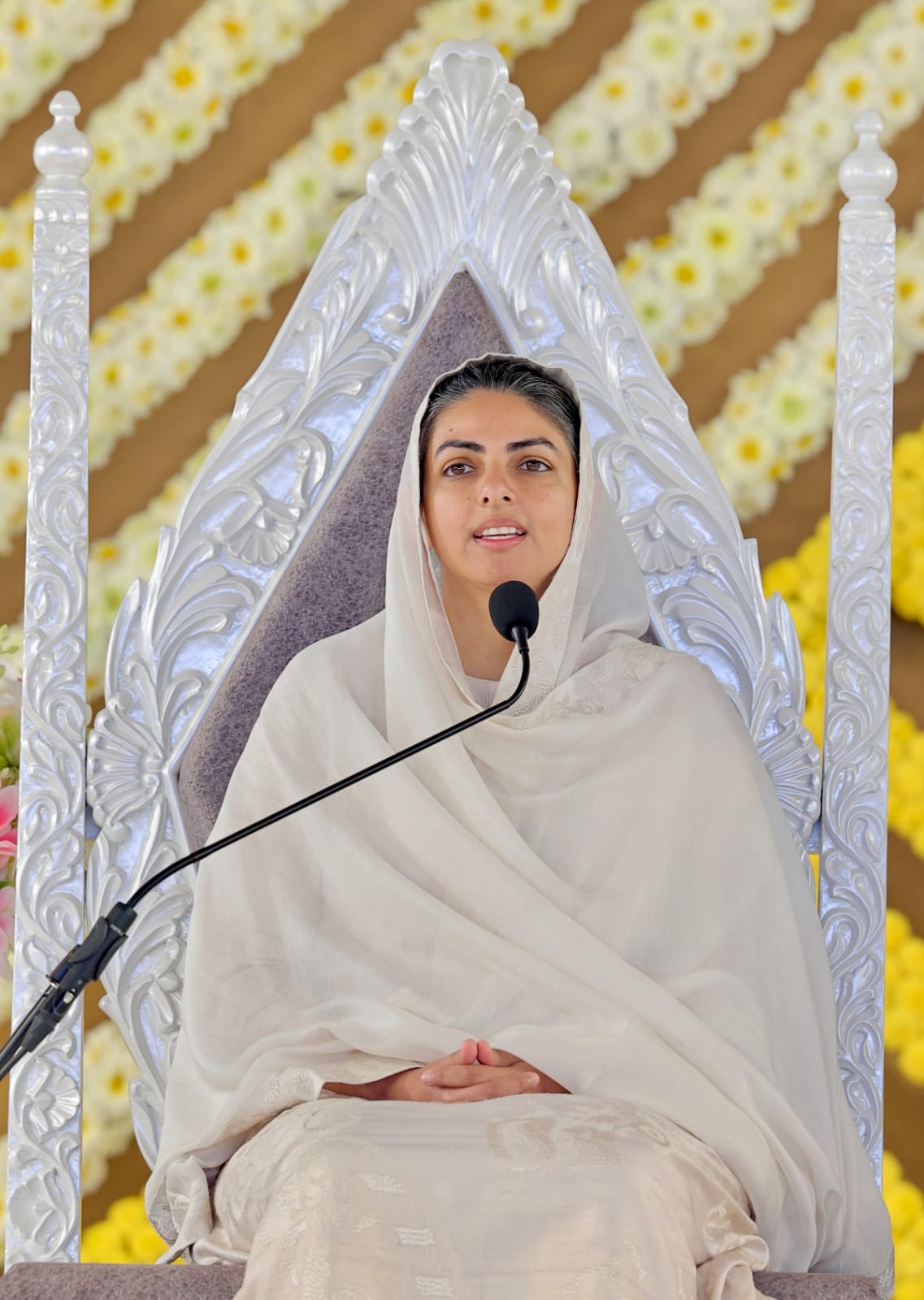 भक्ति केवल शब्द नहीं, जीवन जीने की सजग यात्रा है:  सुदीक्षा 