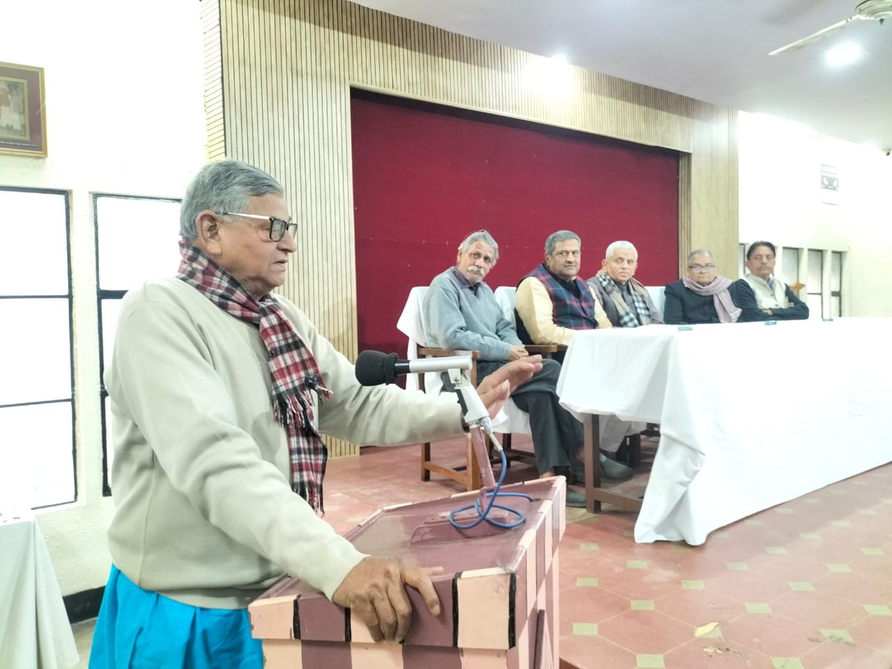 वरिष्ठ पत्रकार गोपेश पाण्डेय के निधन से काशी की पत्रकारिता को लगा गहरा आघात