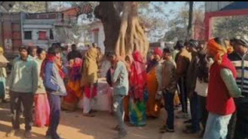 मिर्ज़ापुर : सौतेले बेटे ने संपत्ति विवाद में की मां और भाई की  हत्या