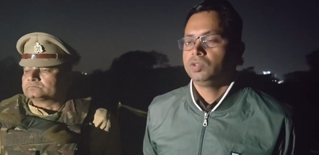 वाराणसी: रामनगर में पुलिस और गो-तस्करों के बीच मुठभेड़, एक तस्कर के पैर में लगी गोली