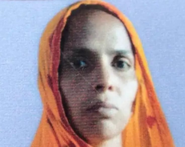 मिर्जामुराद : शराब के नशे में पड़ोसी ने फावड़े से महिला पर किया जानलेवा हमला, इलाज के दौरान तोड़ा दम