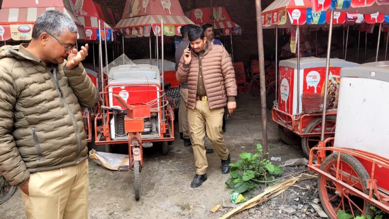 आइसक्रीम गोदाम में मिला युवक का शव