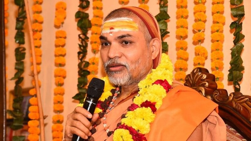 शंकराचार्य अविमुक्तेश्वरानंद ने बिना संगम स्नान किए छोड़ा माघ मेला, काशी के लिए रवाना