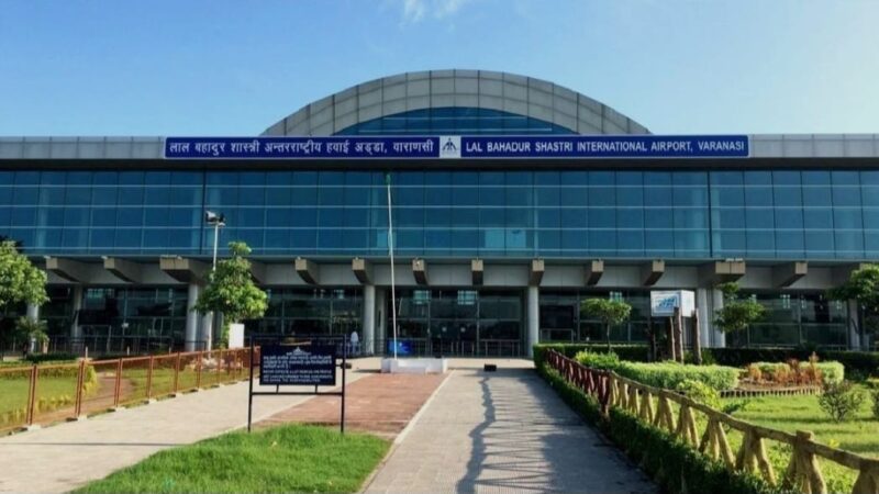वाराणसी:लाल बहादुर शास्त्री अंतर्राष्ट्रीय हवाई अड्डे पर सुरक्षा में  सेंध लगाने की कोशिश