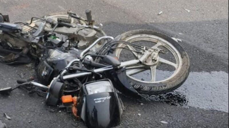 रूपापुर ओवरब्रिज के पास अज्ञात वाहन ने बाइक सवार को रौंदा मौके पर ही हुई दर्दनाक मौत
