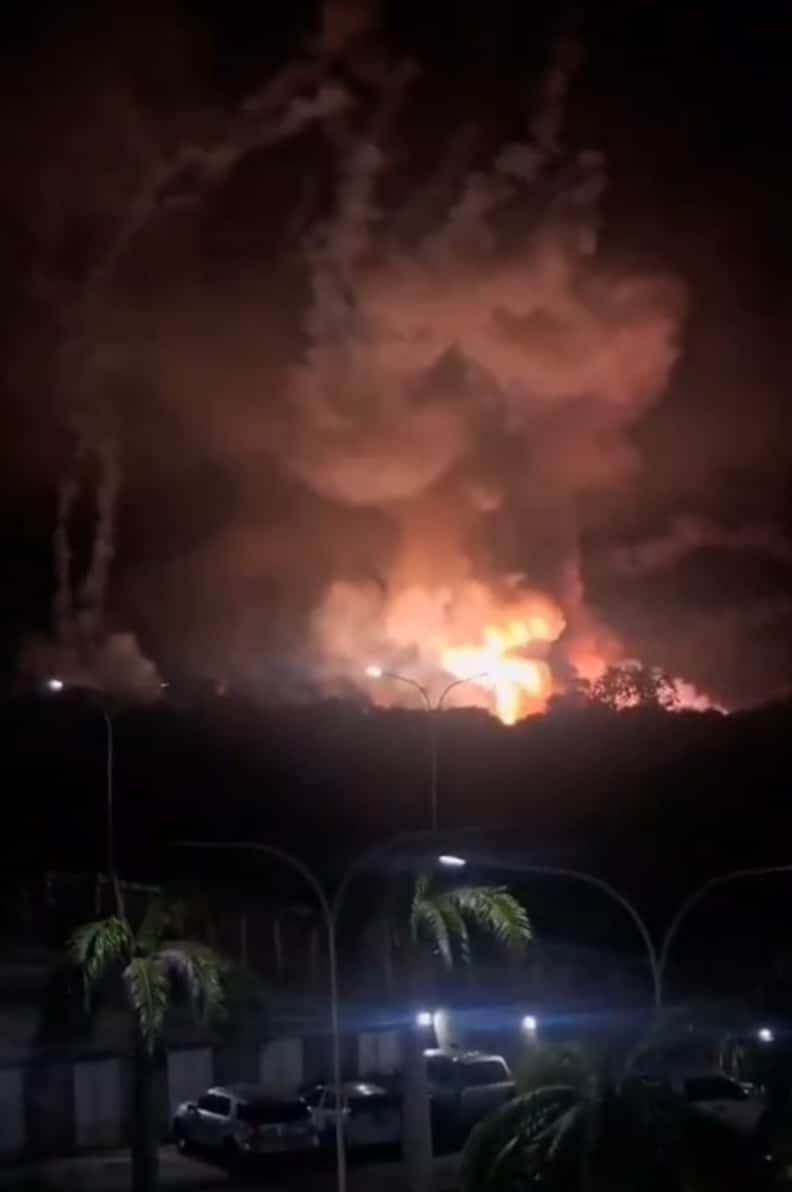 वेनेजुएला में बड़े धमाके, अमेरिकी हवाई हमले की आशंका