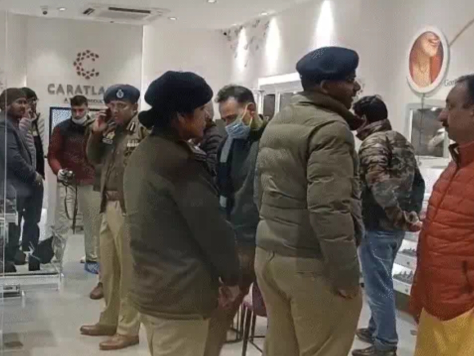 सहारनपुर : डायमंड शोरूम से करोड़ों की चोरी