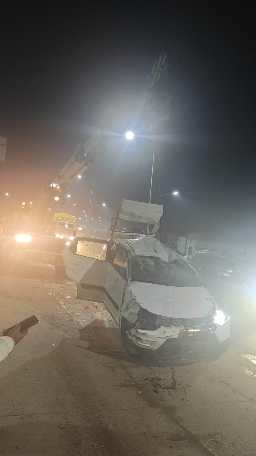 कैथी में रविवार मध्यरात्रि सड़क हादसा, दो युवक गंभीर रूप से घायल