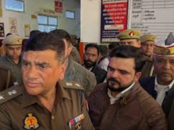 रामपुर : जिला पंचायत कार्यालय में दिनदहाड़े अधिवक्ता की गोली मारकर हत्या 