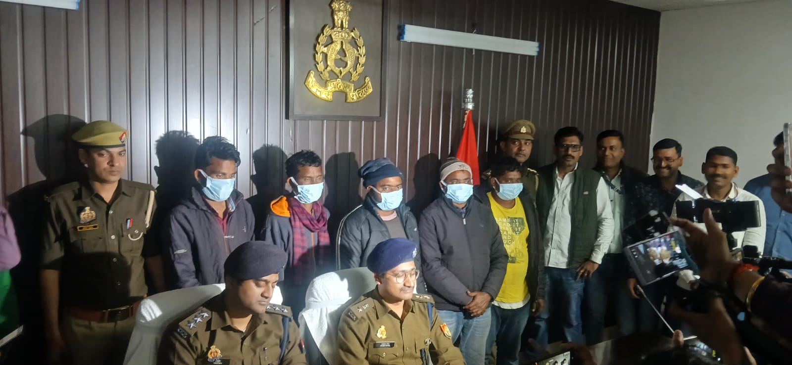 42 लाख की साइबर ठगी करने वाले पिता पुत्रों समेत पांच गिरफ्तार