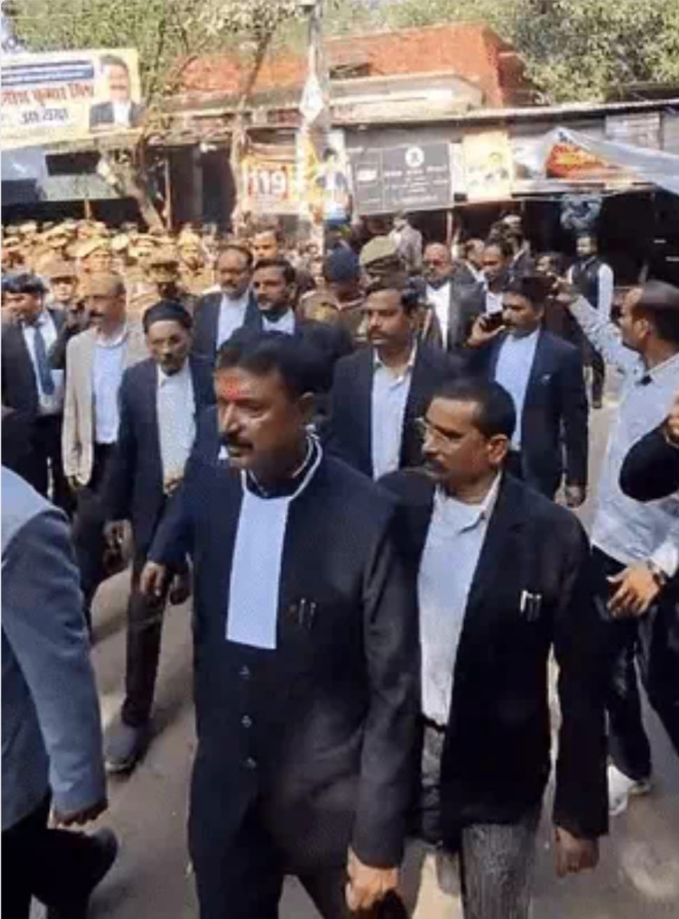 वाराणसी जिला न्यायालय को बम से उड़ाने की धमकी